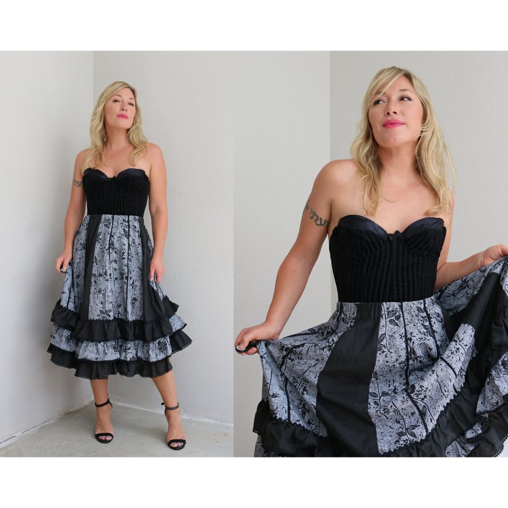 1970's Vintage Western Florals Line Dance Skirt // Women's Extra Large to XXL